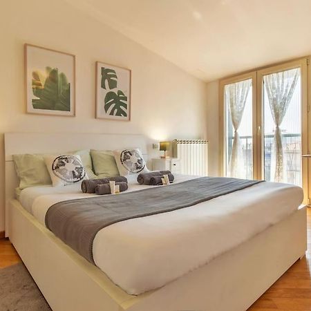Apartamento Unique & Strategic Flat, 50M From M4 Station Milán Exterior foto