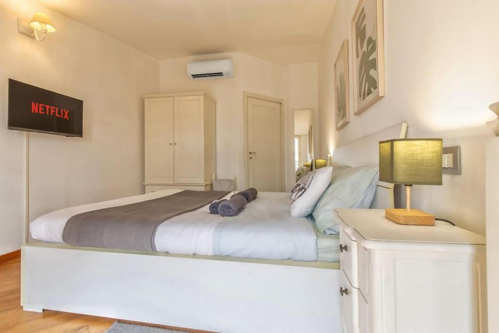 Apartamento Unique & Strategic Flat, 50M From M4 Station Milán Exterior foto