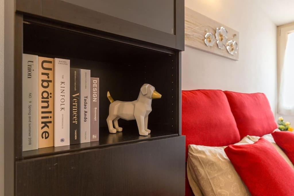 Apartamento Unique & Strategic Flat, 50M From M4 Station Milán Exterior foto